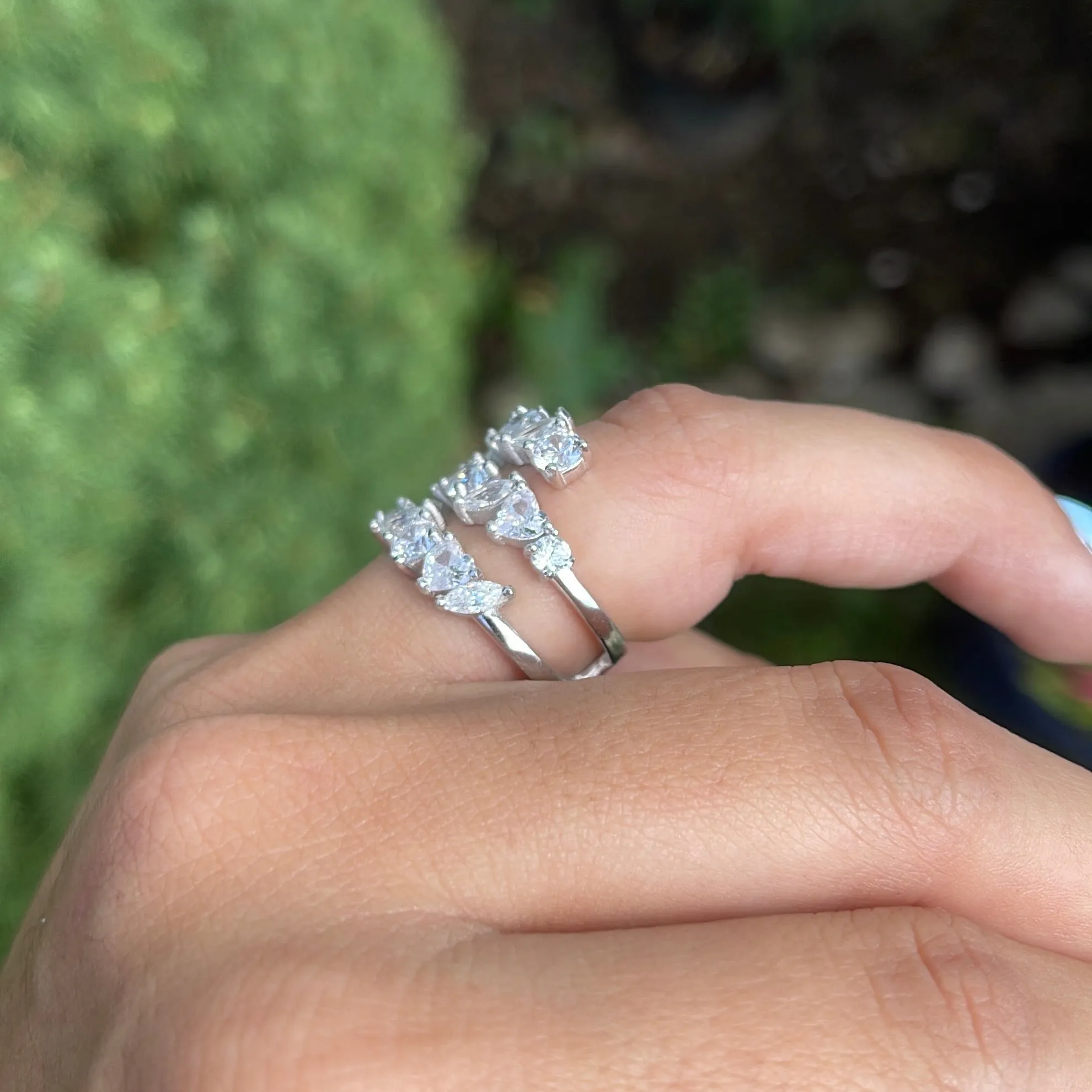 ALEXA MOISSANITE RING