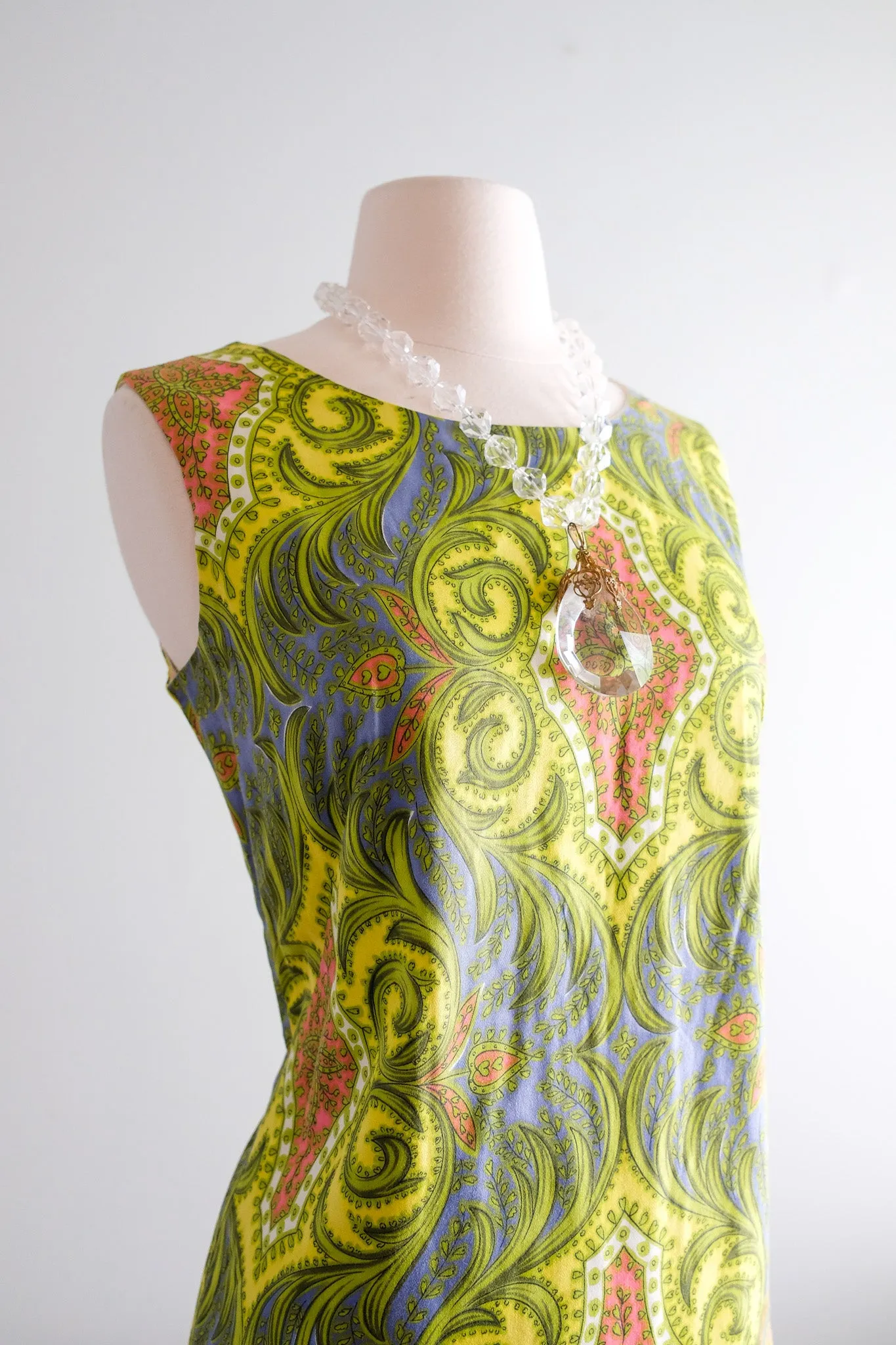 Amazing 1960's Paisley Printed Cotton Shift Dress / Sz M