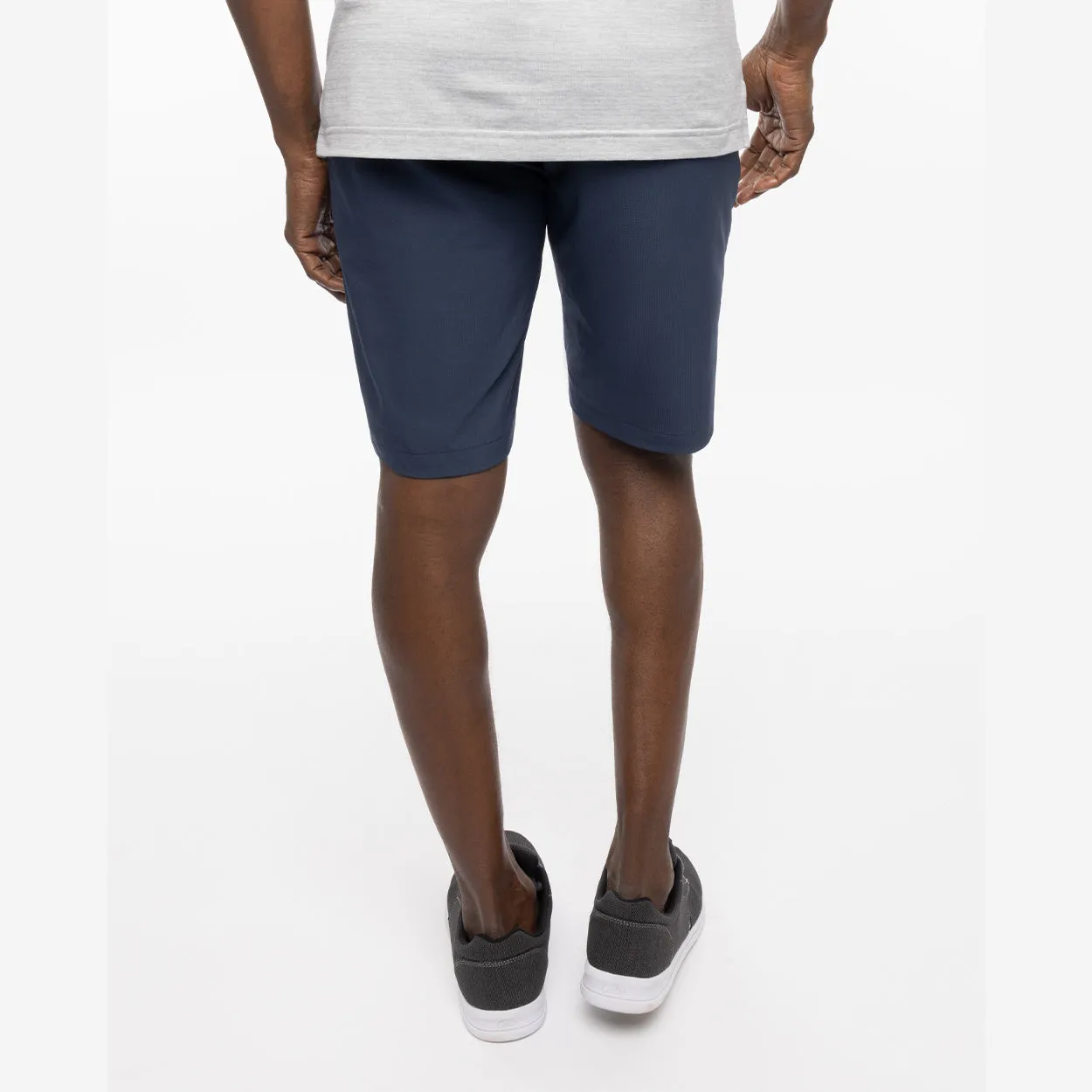 BAUER // TRAVIS MATHEW STARNES SHORT NAVY