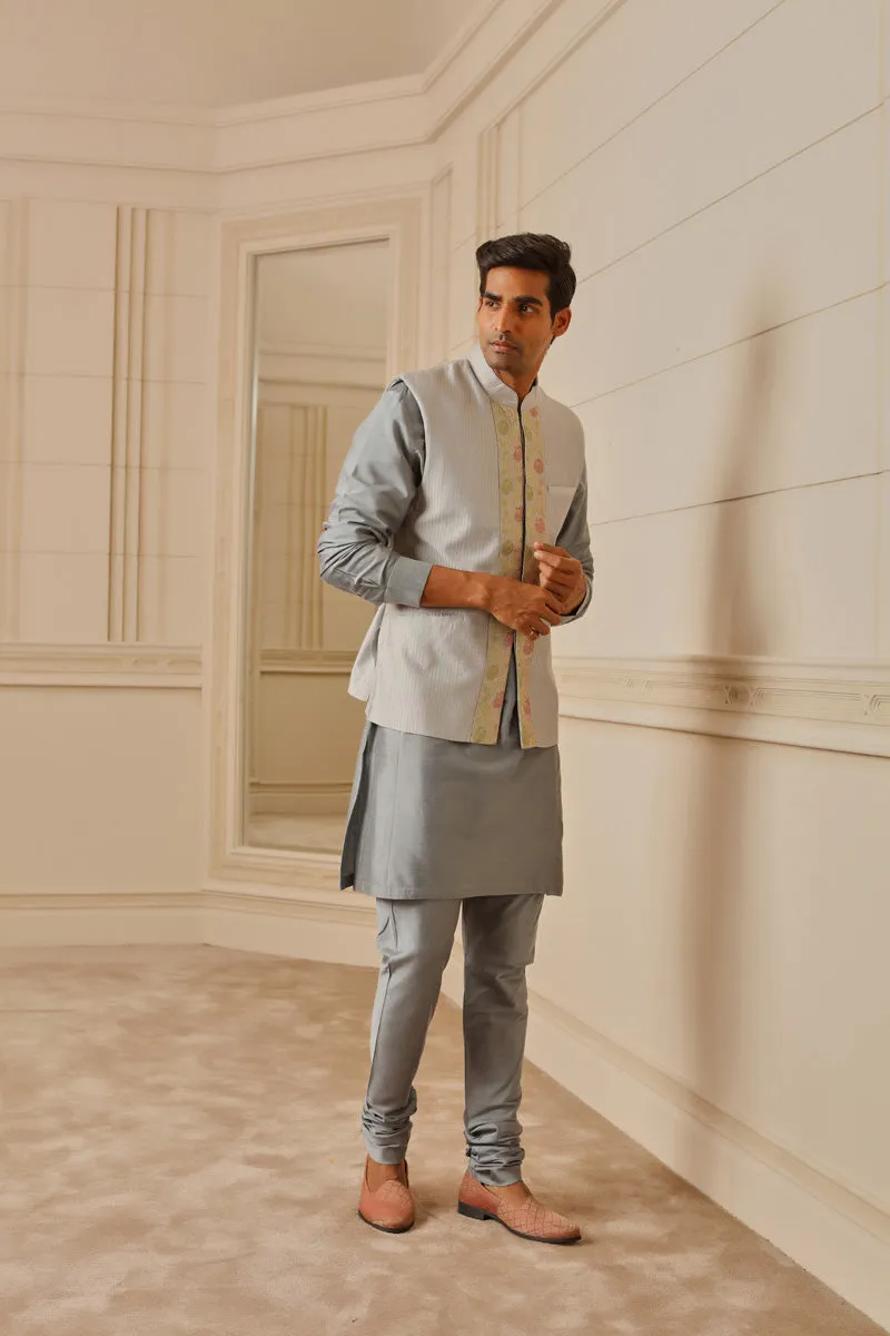 Contrast Kurta Bundi Set