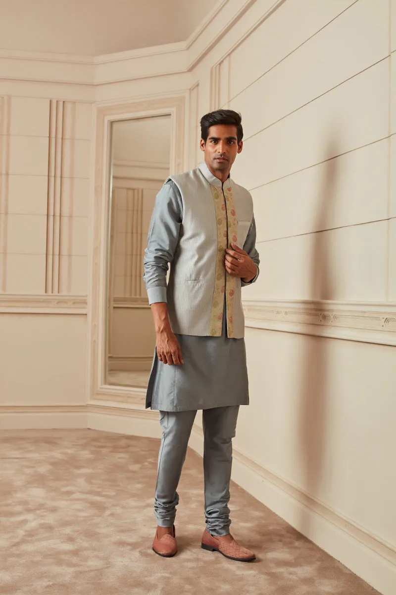 Contrast Kurta Bundi Set