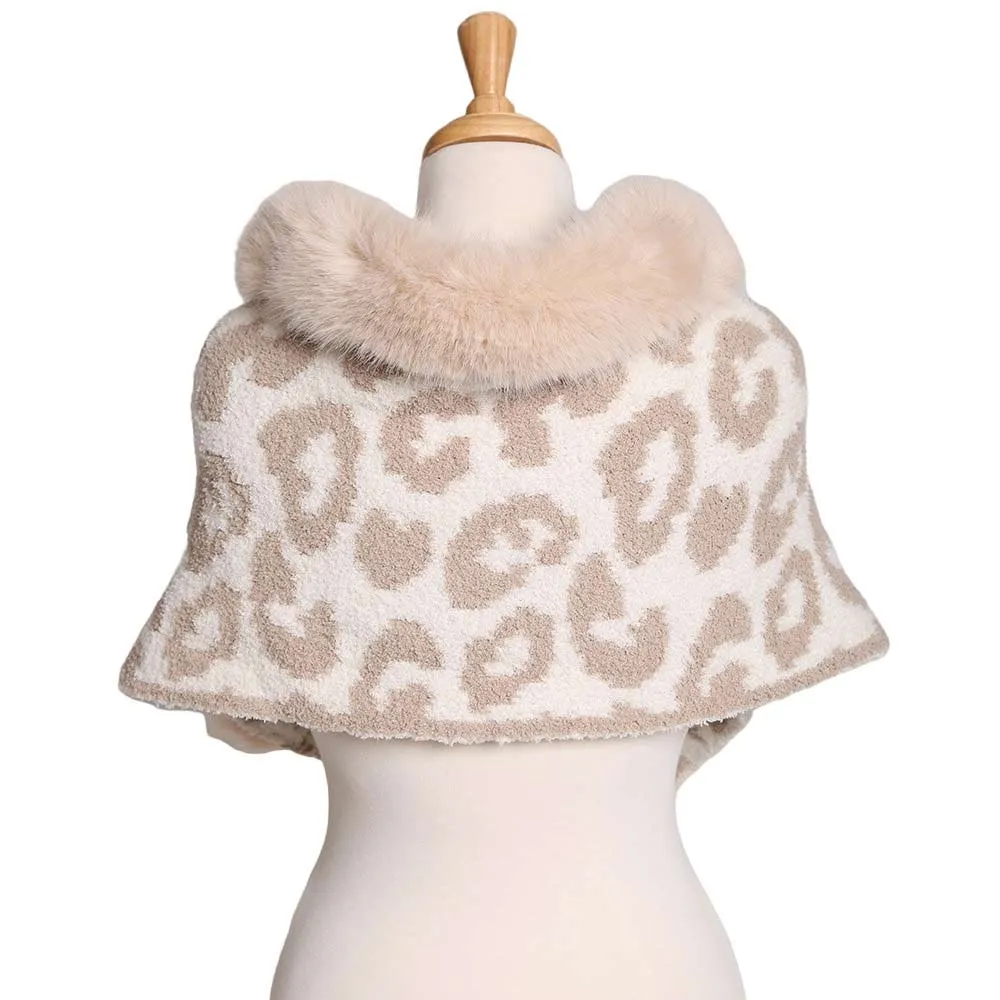 Faux Fur Pointed Leopard Patterned Shawl