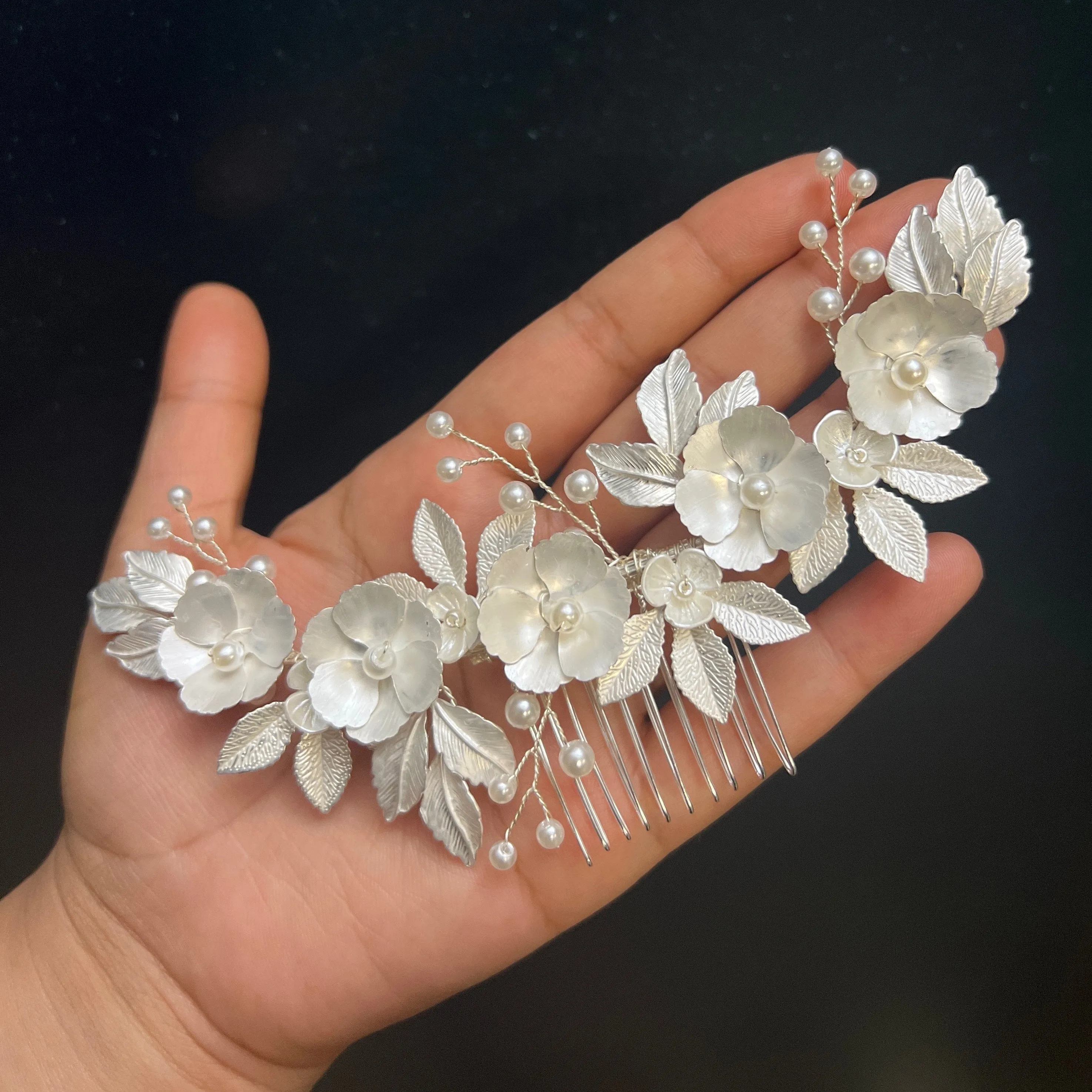 Faux Pearl Floral Vine Leaves Bridal Hair Comb,Bridal Hair Piece, Bridal Hair Accessories, Wedding Hair Accessory, Bridal Hair Comb.