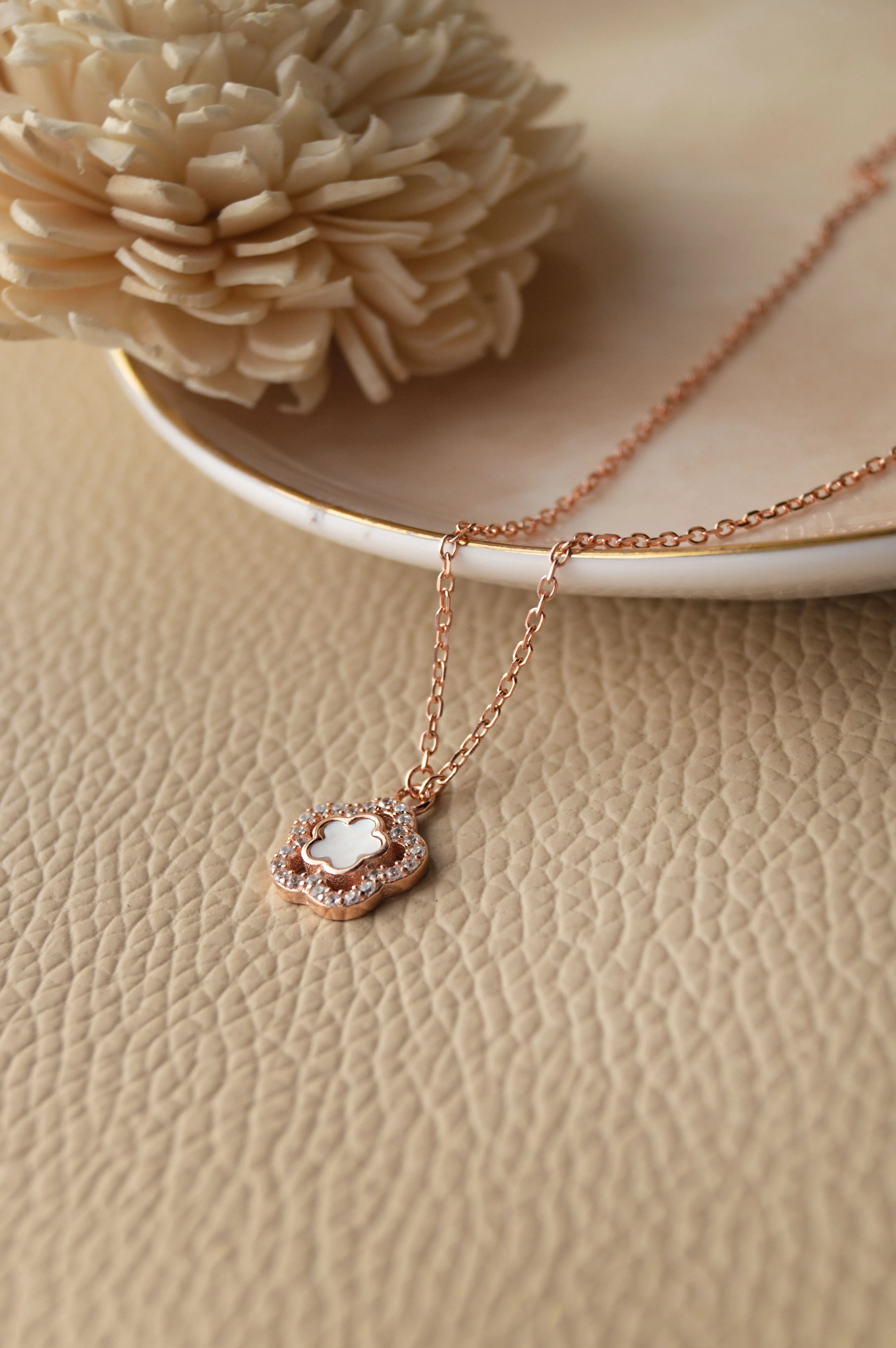 Mother Of Pearl Flower Rose Gold Plated Sterling Silver Pendant Set