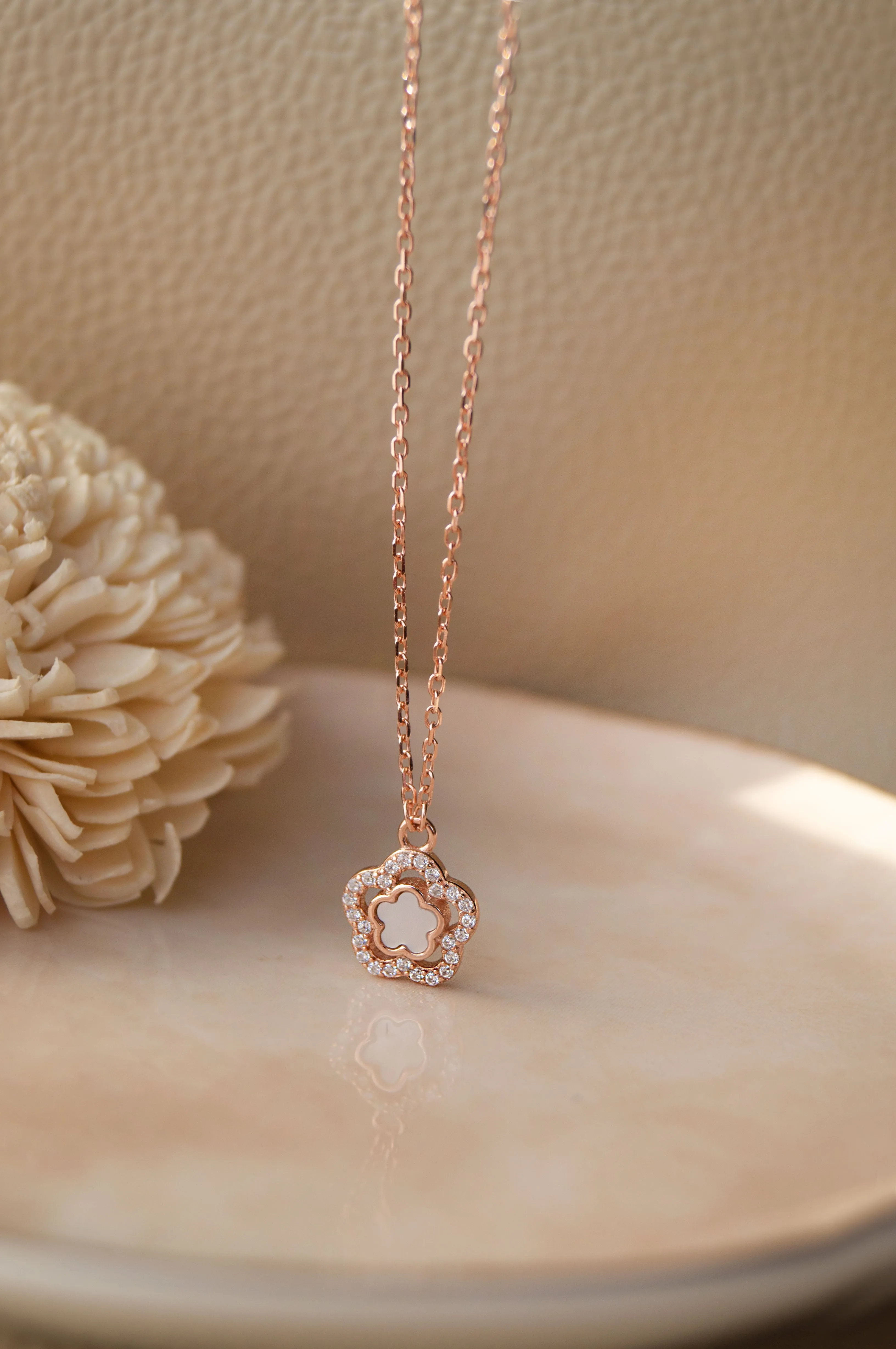 Mother Of Pearl Flower Rose Gold Plated Sterling Silver Pendant Set