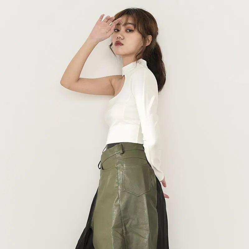 Nanako O-Neck Long Sleeve Crop Top- White