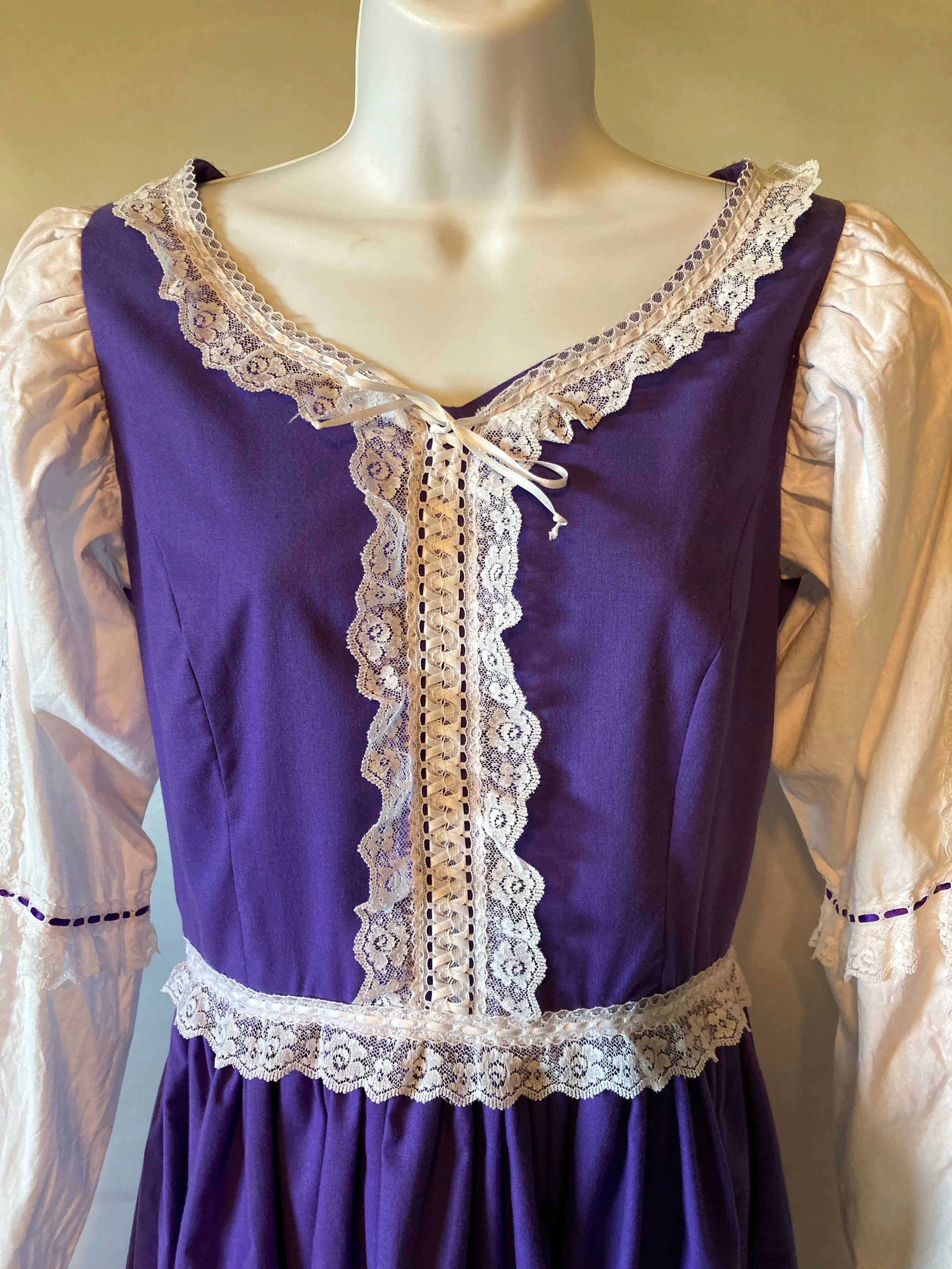 Western Pioneer Purple Sm Dress, Ladies Melodrama 70's Hippie Costume