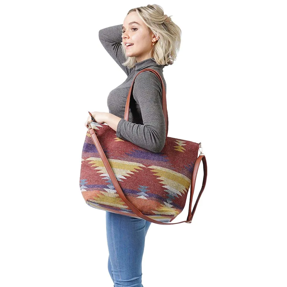 Western Weekend Tote Bag With Pouch